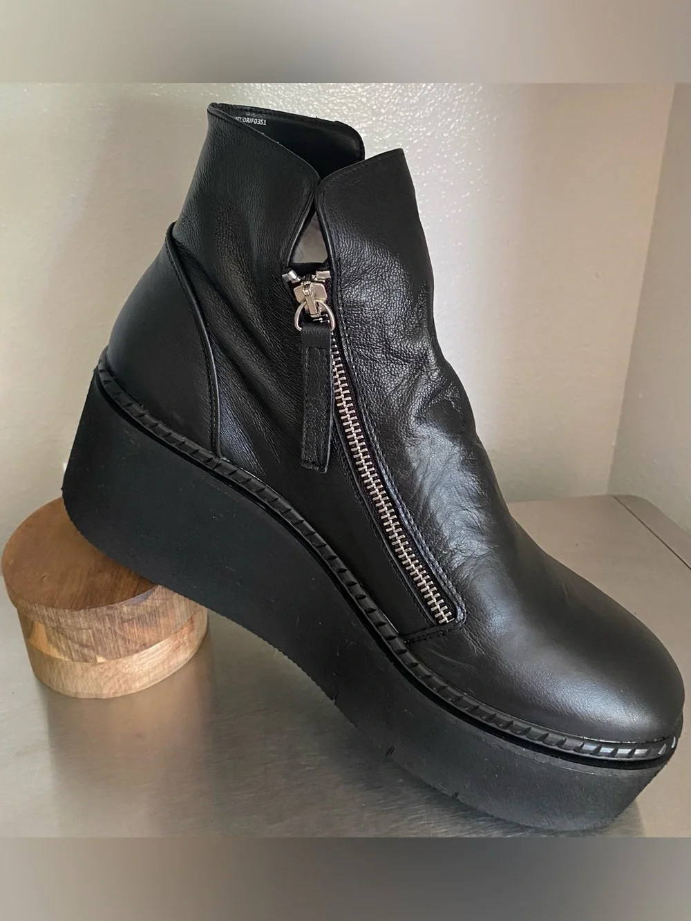 NEW STEVE MADDEN WOMENS LEATHER PLATFORM DOUBLE ZIP BOOTS